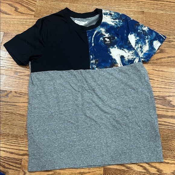 Abercrombie Kids Black and Gray Tie-Dye Tee - Picture 1 of 2
